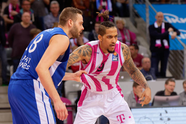 他们拥有强 他们拥有强