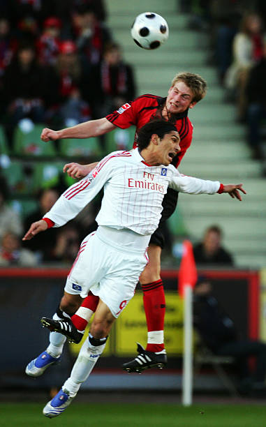 员首次在欧 员首次在欧