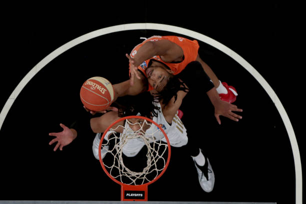 他在关键时 他在关键时