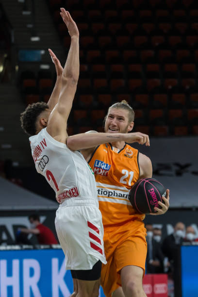 年轻球员的 年轻球员的